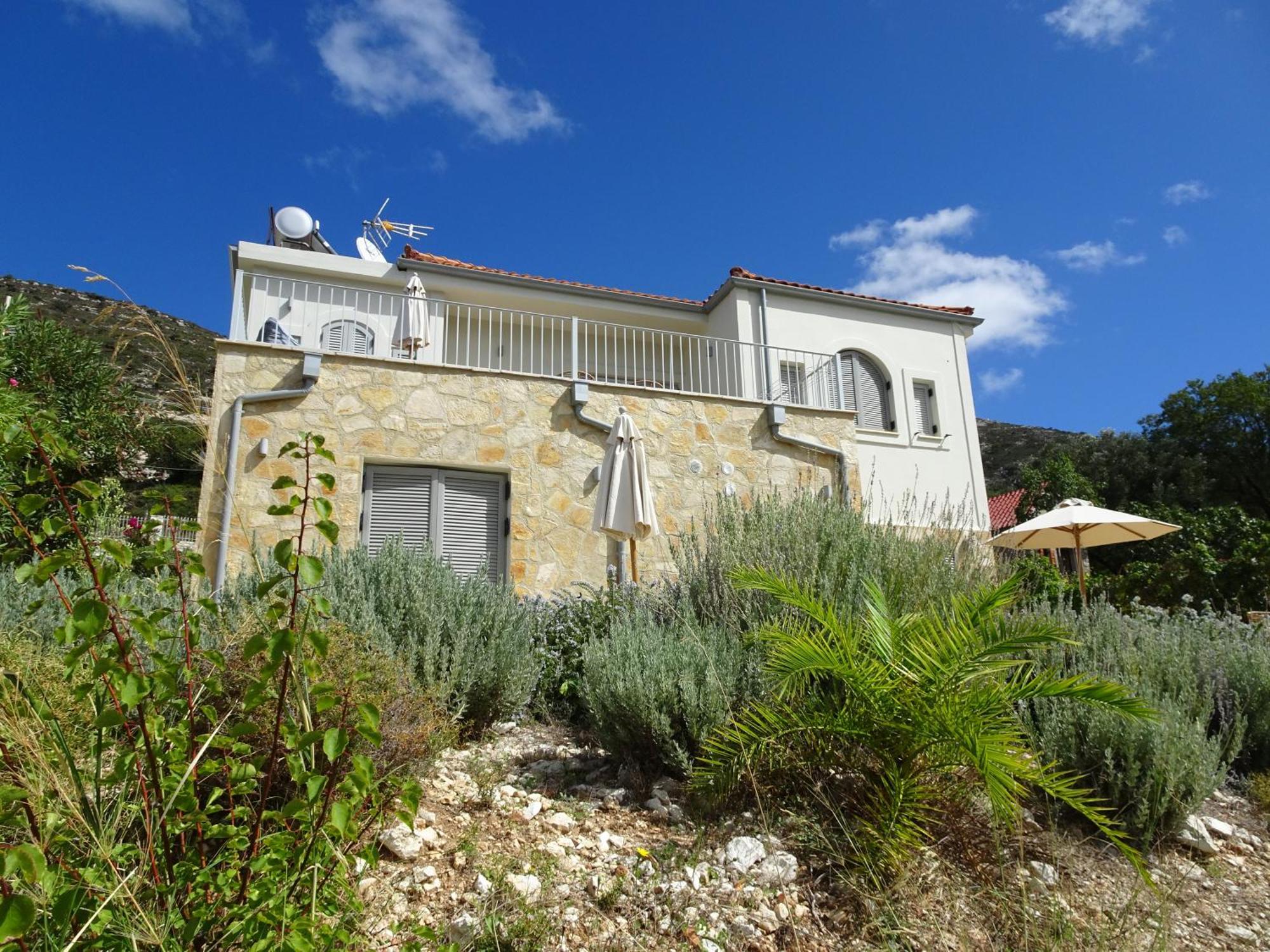 Myrtos Bay Apartment *