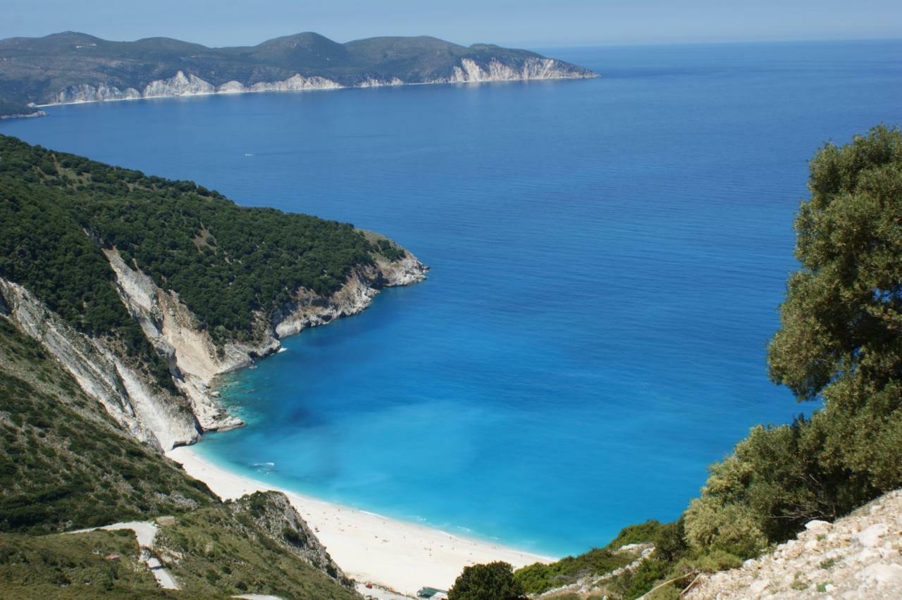 Myrtos Bay Apartament Anomeriá